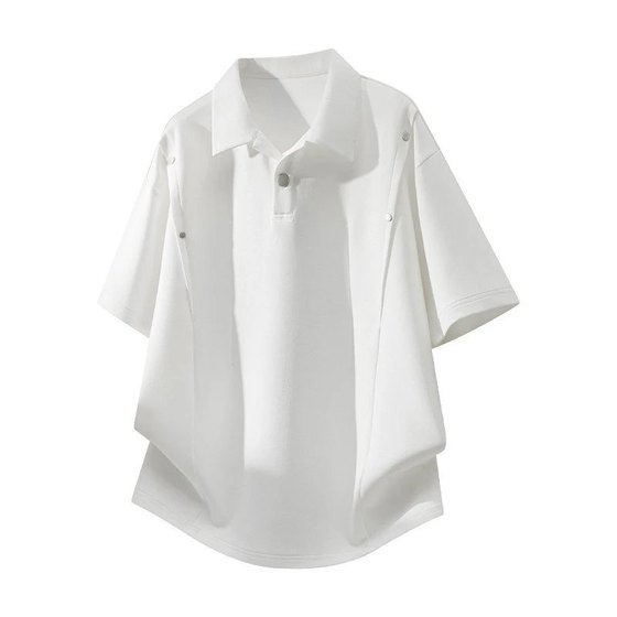 Camisetas en fondo blanco